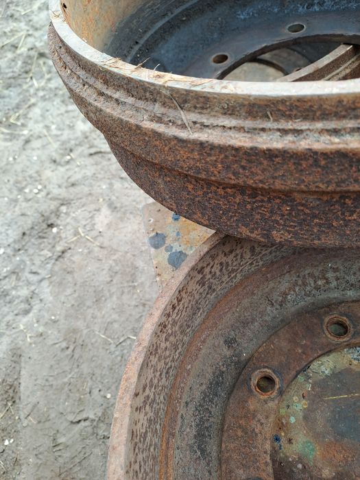 Тормозний барабан  прицепа зіл