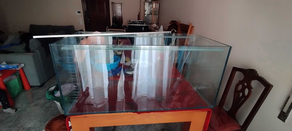Aquario 200 LITROS Com Tudo