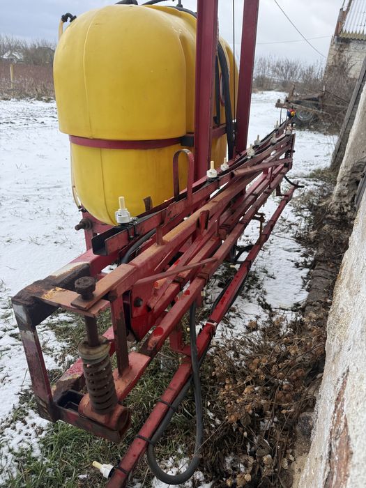 Оприскувач Польський навісний 400л.