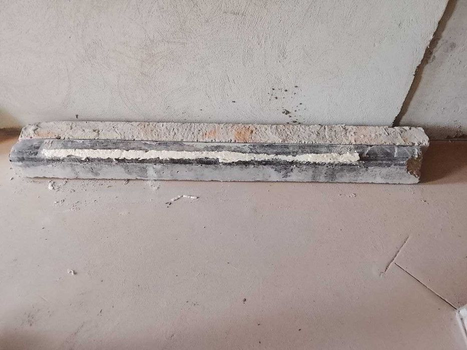 Перемичка бетонна