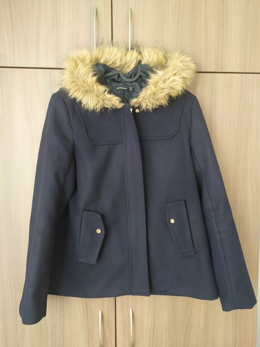 Płaszczyk jesienny krótki. Stradivarius