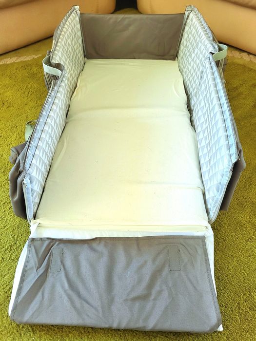 Mala de bebé 3 em 1: mala + alcofa + muda fraldas