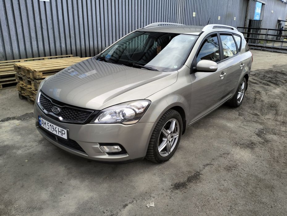 KIA ceed універсал