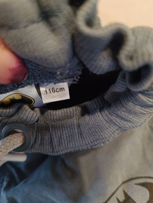 Krótkie spodenki i spodnie Batman roz 116