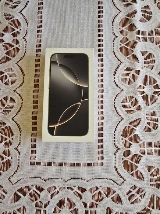 Iphone 16 Pro  Natural   Tytanium 256  Perfekcyjny