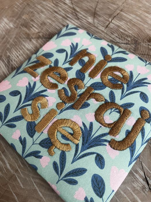 Obrazek, haft satyryczny Nie zesr*j się