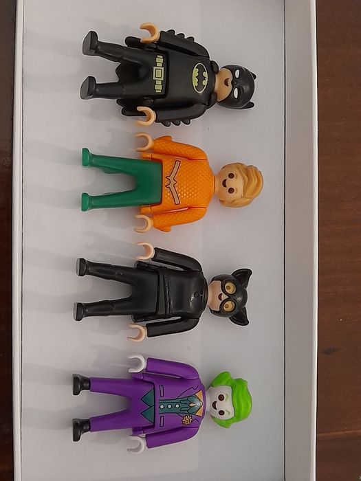 DC COMICS FIGURAS bonecos ovos kinder Surpresa JOKER-BATMAN,- CATWOMAN