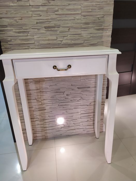 Konsola toaletka drewniana