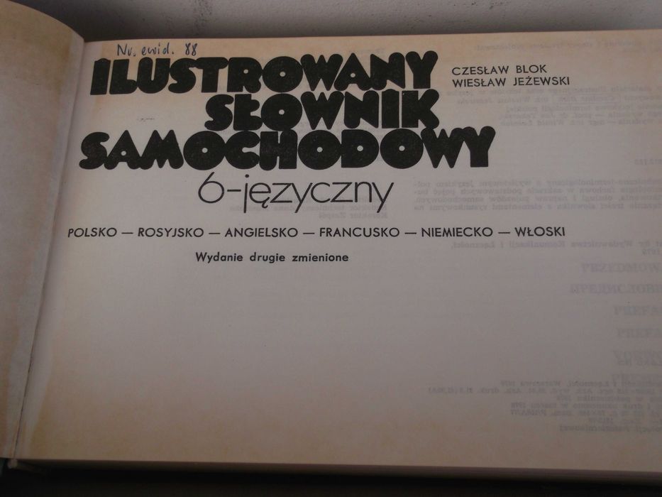 Słownik samochodowy ilustrowany