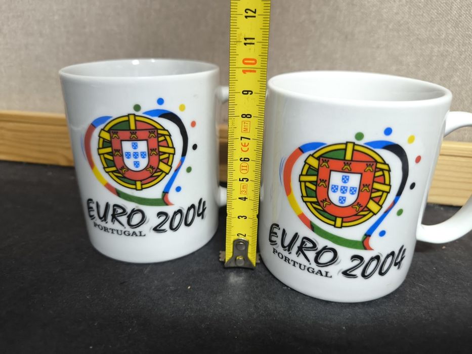2 Chávenas Euro 2004 Portugal
Conjunto de duas chávenas comemorativas