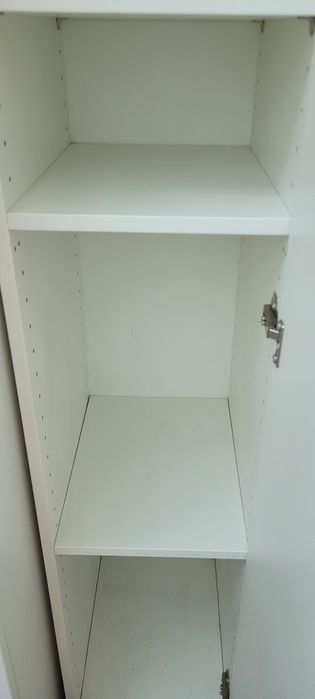 Armário/roupeiro - 1 porta