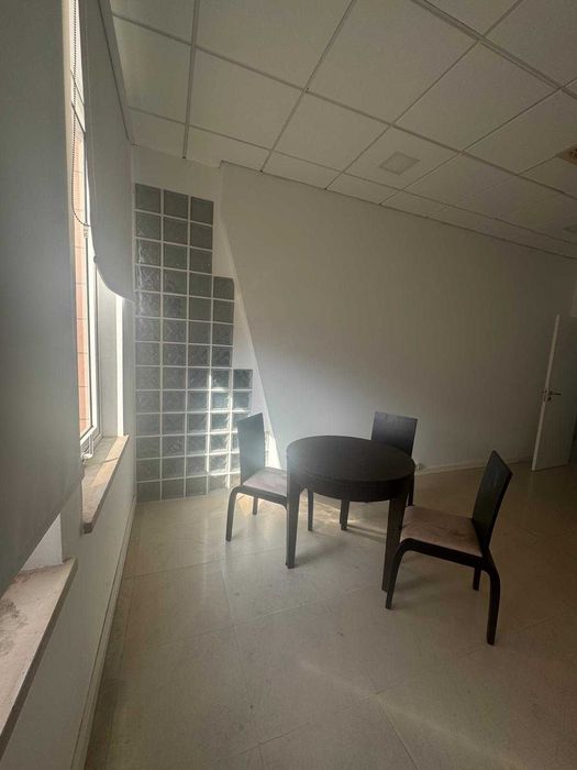 Aluga-se Sala de Reuniões - São Vicente - Graça