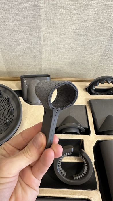 Насадки для фену dyson