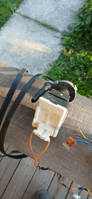 Czesci do suszarki pompa ciepla ElektroluxPerfectcare 800