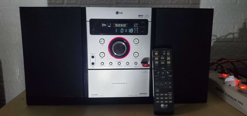 Музичний центр LG XC-U62X 60W диск + кассета + радио + USB + AUX