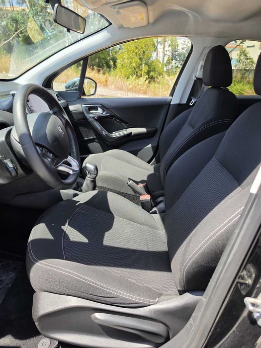 Peugeot 208 Style 1.2i de 2017
