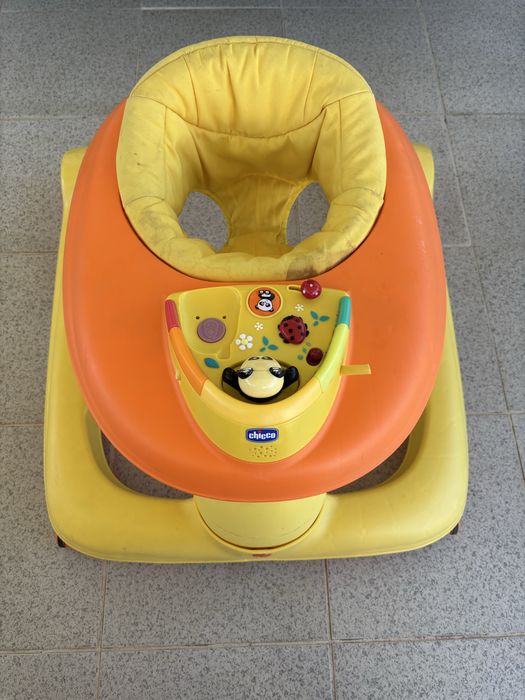 Andarilho para bebe 1 2 3 chicco