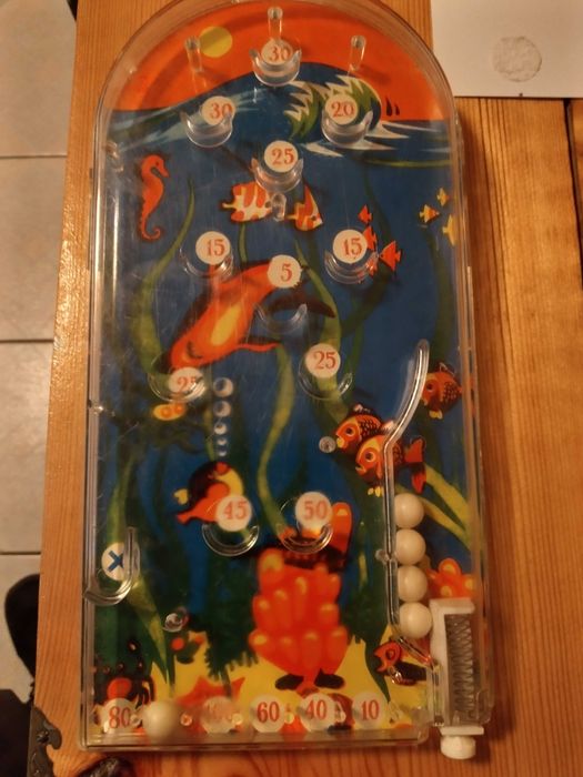 Gra zręcznościowa dla dzieci PRL