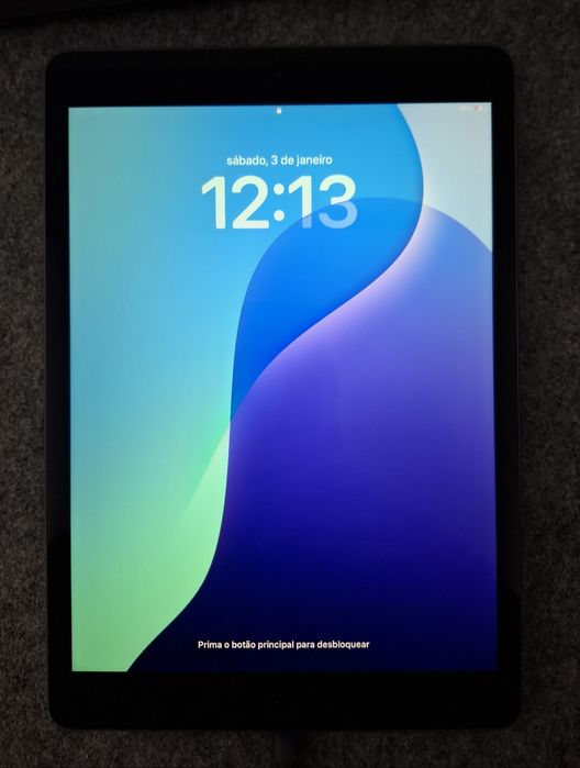 Apple tablet iPad 10.2 (7ª geração 2019) 32GB
Cor
Prateado

Cinzent
