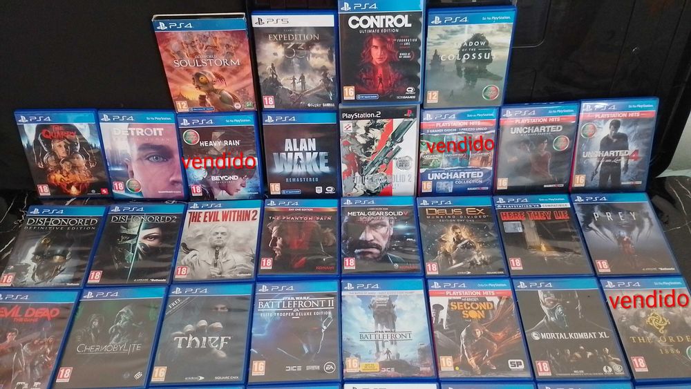 Vendo coleção de jogos PlayStation PS4 / PS5