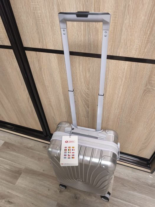 Валіза на колесах для подорожей малого розміру,валіза дорожня,ручна по