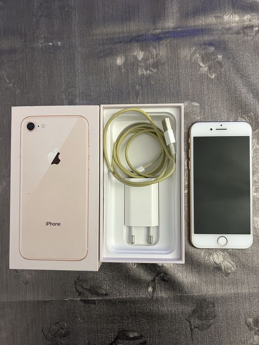 iPhone 8   64 GB