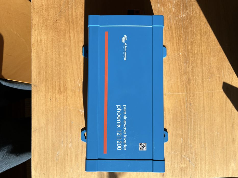 Inversor 230v Victron Phoenix 12/1200 +  BTDongle  – Garantia até 2029