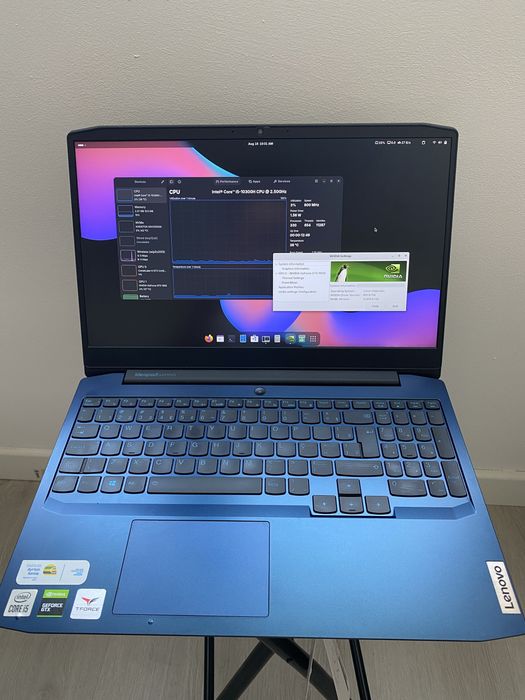 Lenovo IdeaPad Gaming 3 i5-10300H GTX 1650 16GB RAM 500GB NVMe SSD