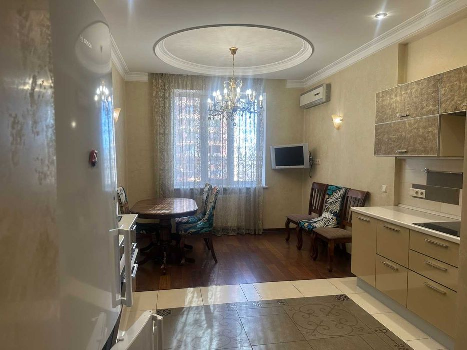 Без комісії!Оренда чудової 3к.квартири центр,вул.Коновальця,жк Митець!