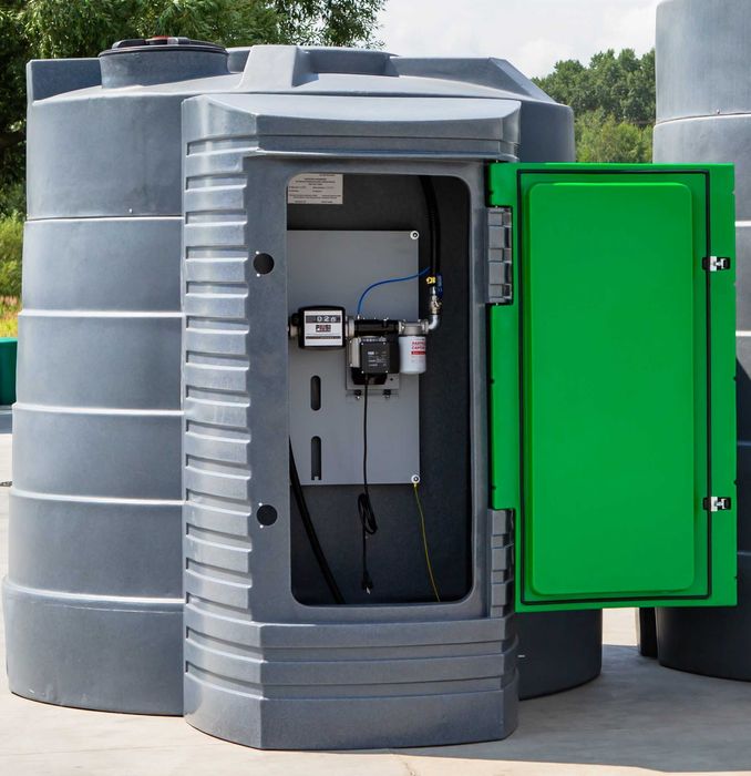 Zbiornik na paliwo ( ON ) 5000 litrów -Cena netto 7 200,00 z dostawą.