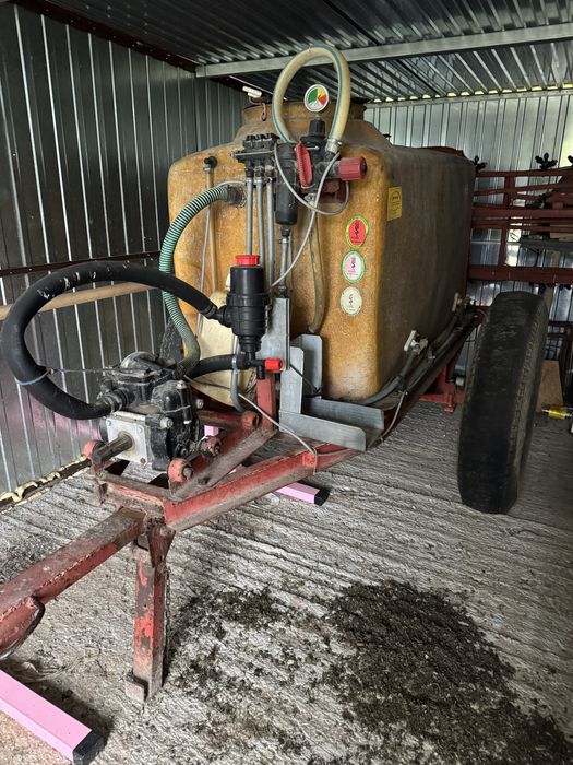 Pompa do opryskiwacza