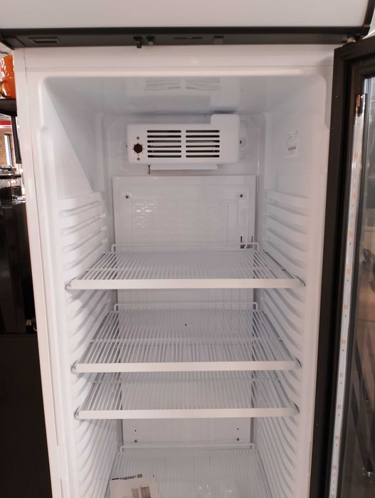 Lodówka witryna Tefcold , chłodziarka, szafa chłodnicza