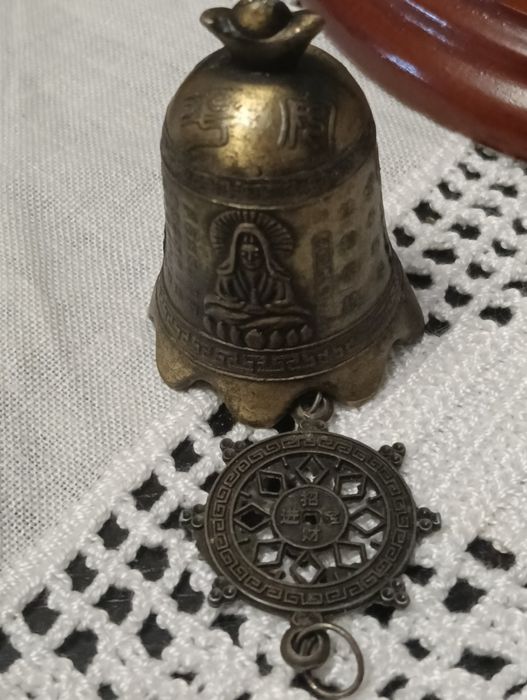 Sino pequeno de bronze,da prosperidade,Buda