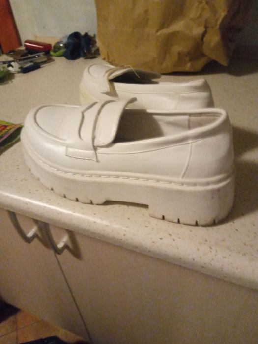 Buty damskie rozmiar 37 deezee roxie cześć uszkodzone