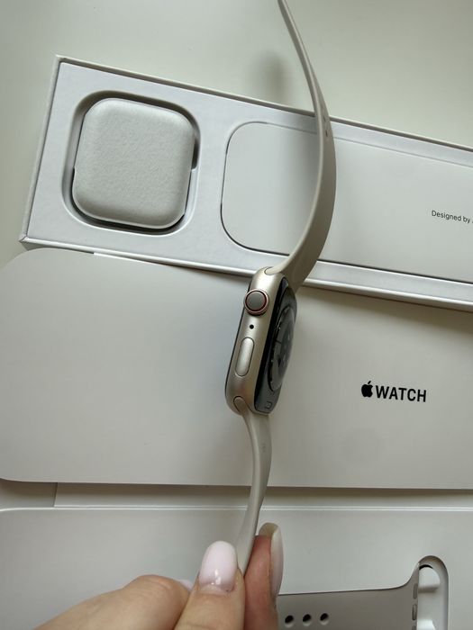 Apple Watch 8 geneacji 45 mm