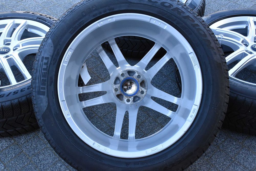 Koła zimowe Audi Q5 80A 8R0 8MA 19" Pirelli AO 7mm Dezent GERMANY