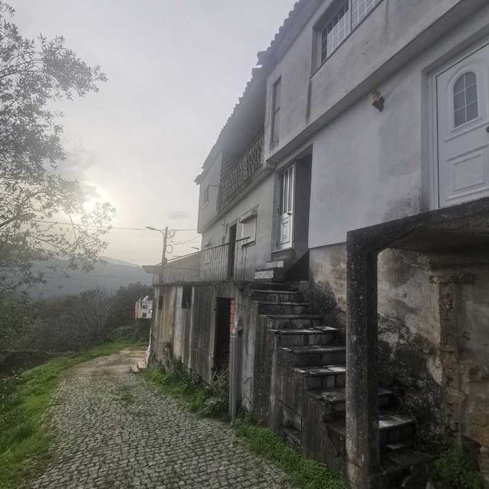 Casa para reconstrução em Baião Ancede Vistas Rio Douro
