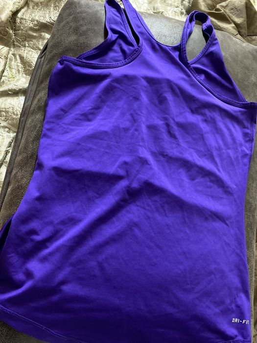 Майка спортивна жіноча Nike