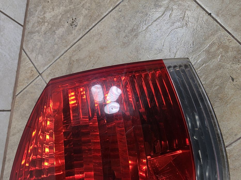 Lampa lewy tył oryginał  Opel signum hatchback HB europejska wysyłka Olx