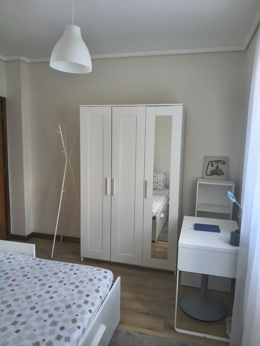 Arrendo quarto em apartamento T2
