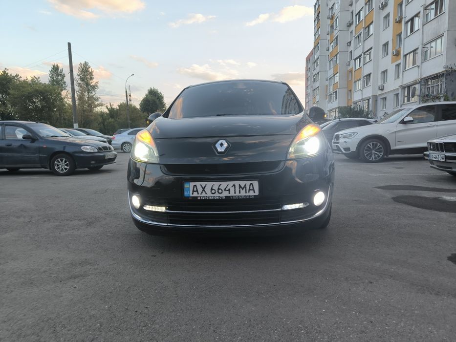 Продам Renault Grand Scenic 3 Bose