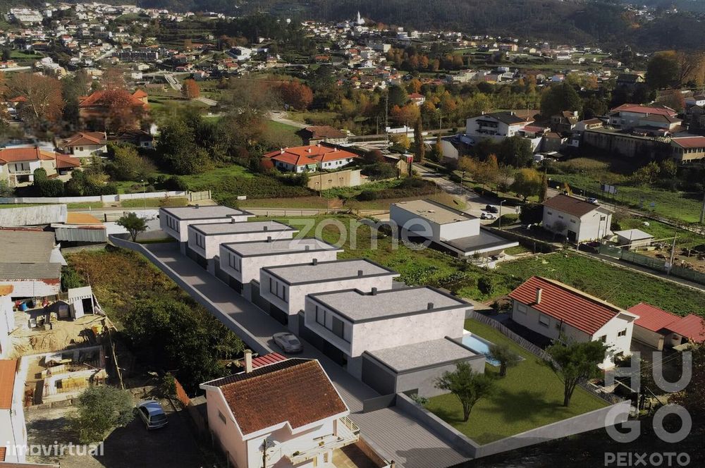 Moradia T3 - Vila Meã - Condomínio privado