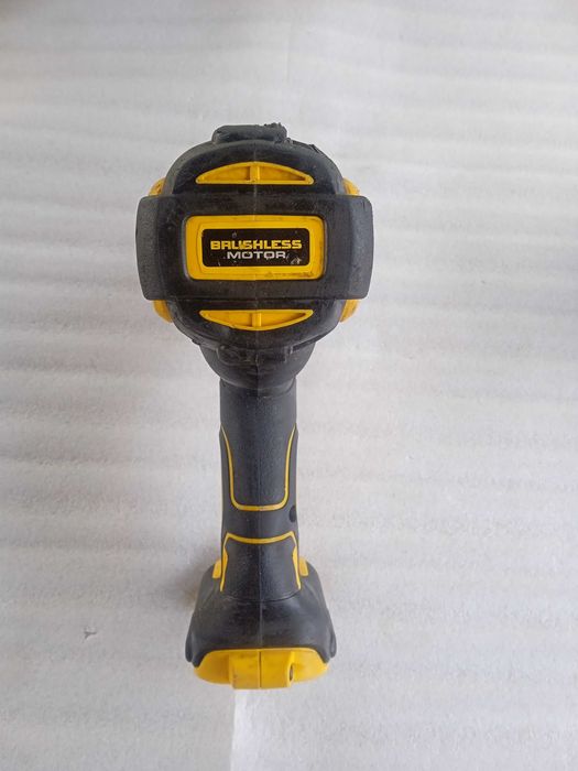 Акумуляторний гайковерт  DeWalt DCF899, Оригінал, 1625 Нм