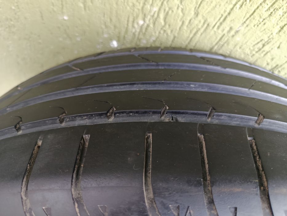 Продам літню резину