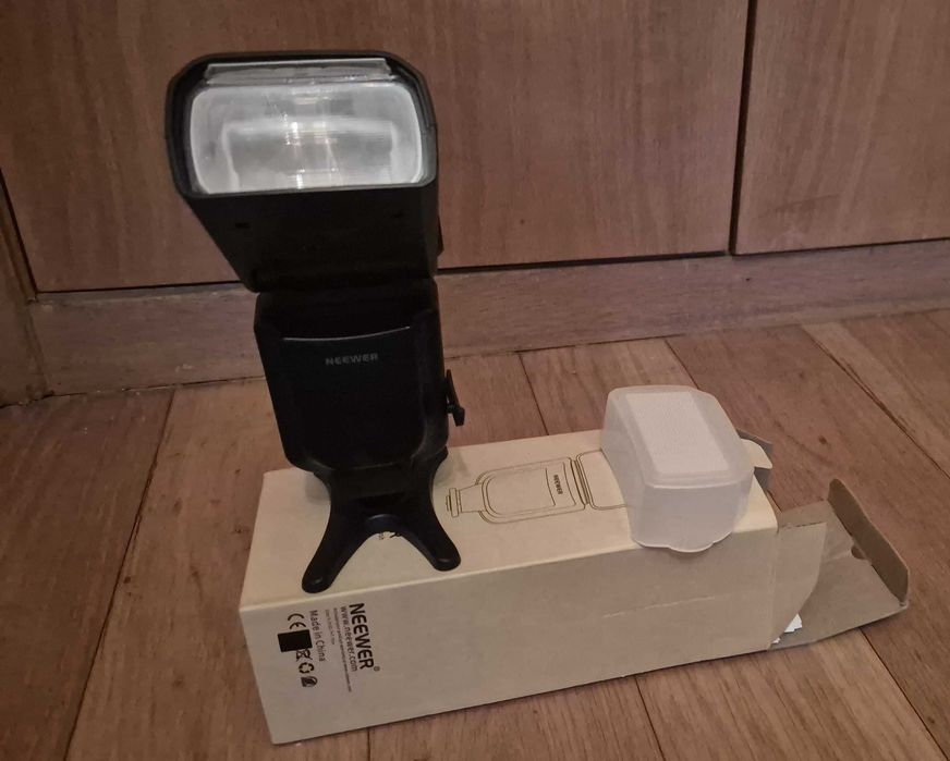 Flash Neewer NW-670 TTL para câmaras DSLR Canon