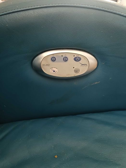 Vende-se Cadeira de Massagens