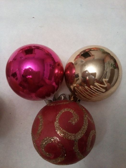 Колекційні старі ялинкові іграшки