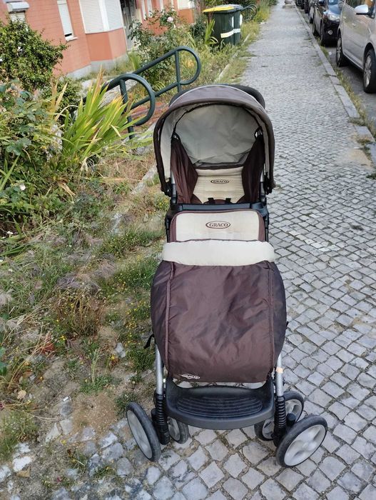 Selling a stroller for two children487501293326837763