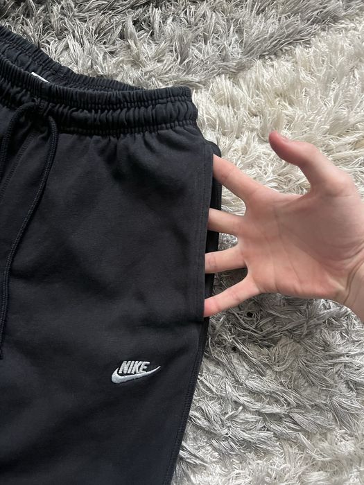 Штани Nike з нових колекцій