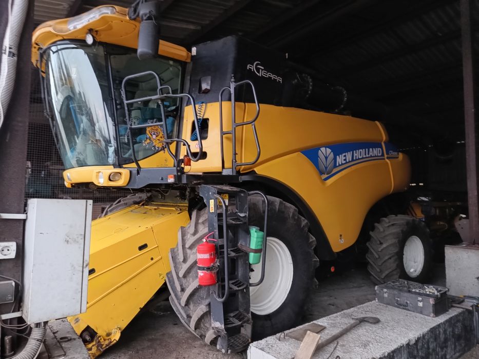 Комбайн new holland cr9080 з картографією